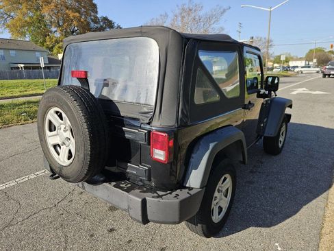 Used 2013 Jeep Wrangler Sport image 5