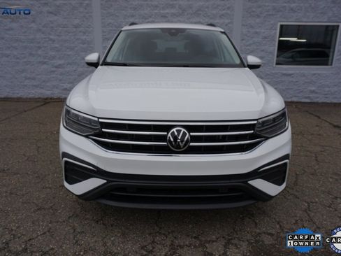 Used 2024 Volkswagen Tiguan S image 2