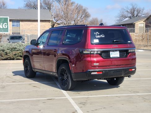 New 2026 Jeep Grand Wagoneer Limited AWD/4WD image 3