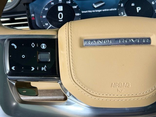 Certified 2025 Land Rover Range Rover Autobiography AWD/4WD image 30