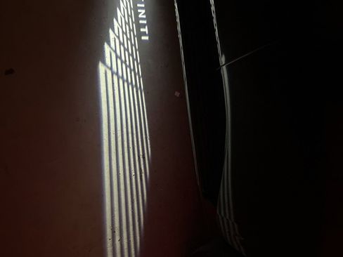 Certified 2025 INFINITI QX80 Sensory image 8