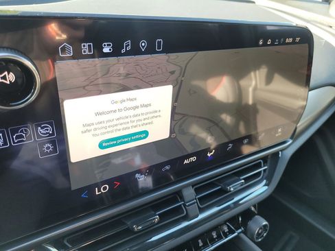 New 2026 Chevrolet Equinox EV RS image 14