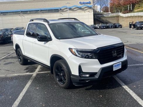 Certified 2023 Honda Ridgeline Black Edition image 2
