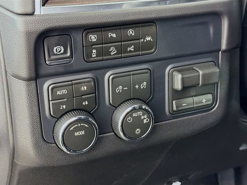 New 2026 Chevrolet Tahoe LS w/ Max Trailering Package AWD/4WD image 10