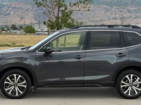 Used 2019 Subaru Forester Limited AWD/4WD image 4