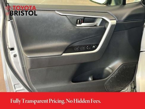 Used 2023 Toyota RAV4 XSE w/ XSE Grade Weather Package AWD/4WD image 25