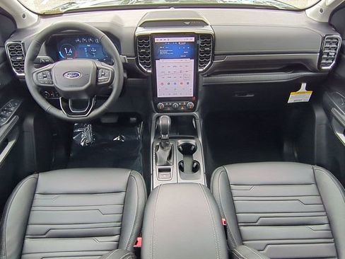 New 2026 Ford Ranger Lariat RWD image 15