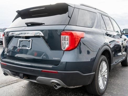 Used 2023 Ford Explorer Limited image 6