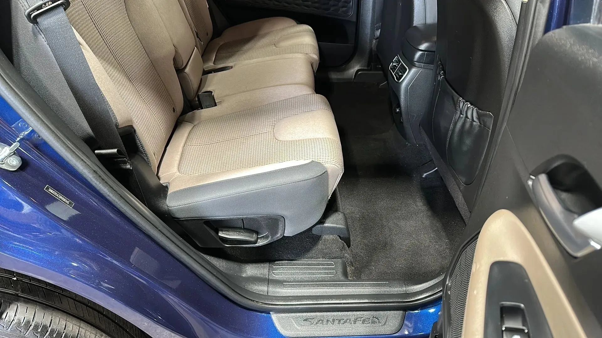 Used 2023 Hyundai Santa Fe SEL AWD/4WD image 16