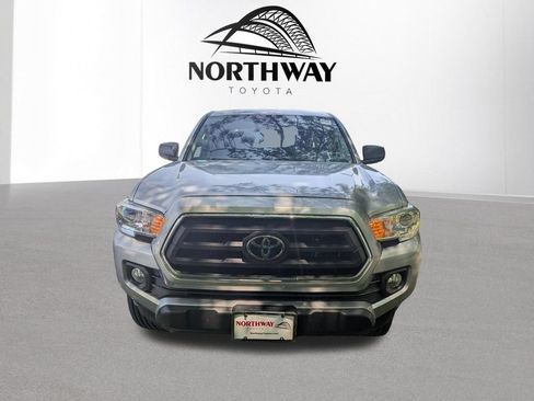 Used 2023 Toyota Tacoma SR5 w/ SX Package AWD/4WD image 8