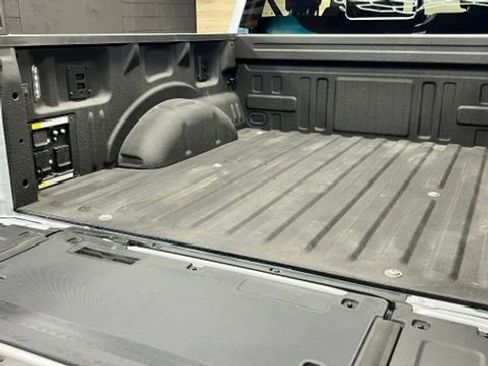 Used 2025 Ford F150 Lariat w/ Equipment Group 502A High AWD/4WD image 24