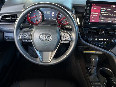 Used 2021 Toyota Camry XSE FWD image 16