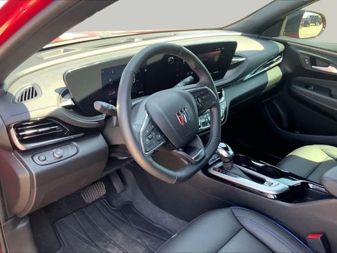 Used 2026 Buick Envista Sport Touring w/ Convenience I Package FWD image 18
