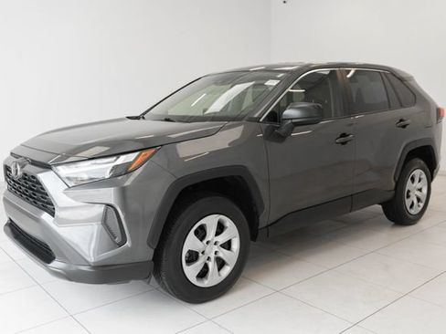 Used 2025 Toyota RAV4 LE FWD image 15