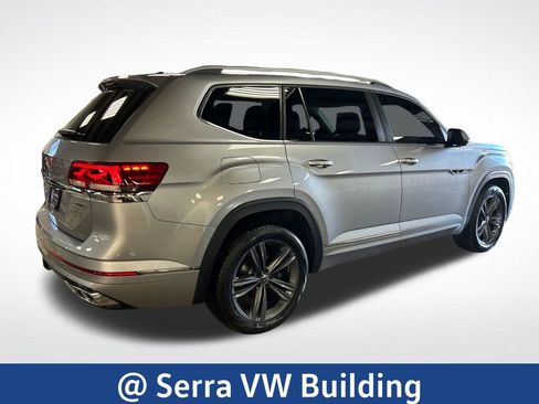 Used 2022 Volkswagen Atlas SEL R-Line AWD/4WD image 5