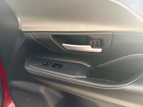 Used 2024 Toyota Grand Highlander FWD image 31