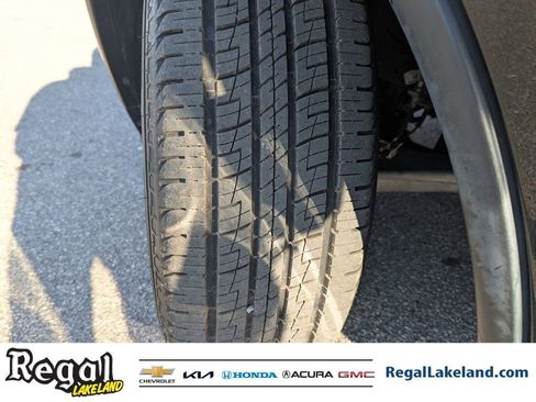 Used 2019 Dodge Durango SXT w/ 3rd Row Seating Group image 31