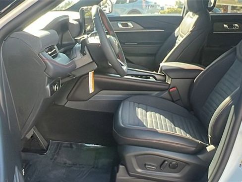 New 2025 Ford Explorer ST-Line w/ Premium Package image 15