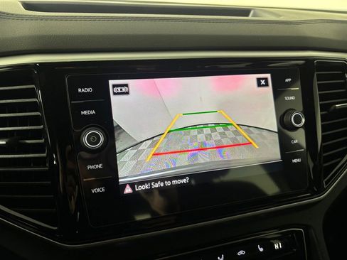 Used 2022 Volkswagen Atlas Cross Sport SE image 20