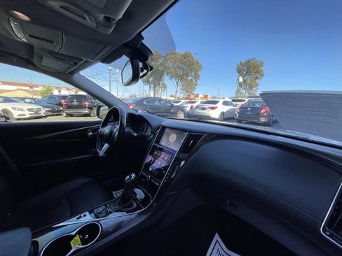 Used 2018 INFINITI Q50 Luxe w/ Cargo Package (L95) RWD image 12