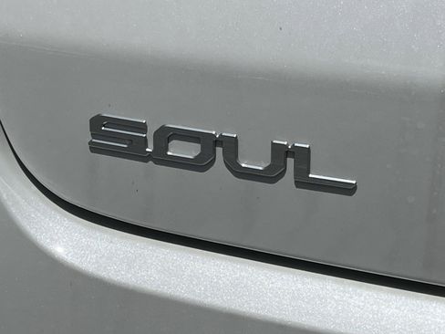 New 2025 Kia Soul LX w/ LX Technology Package image 22