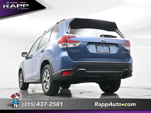 Used 2019 Subaru Forester Premium w/ All-Weather Package AWD/4WD image 25