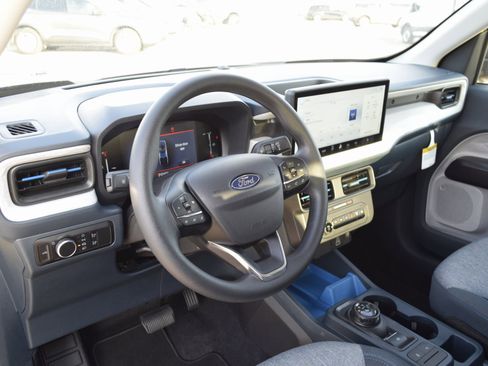 New 2025 Ford Maverick XLT w/ Equipment Group 302A image 17