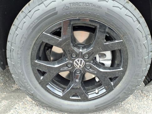 New 2026 Volkswagen Atlas Peak Edition AWD/4WD image 9