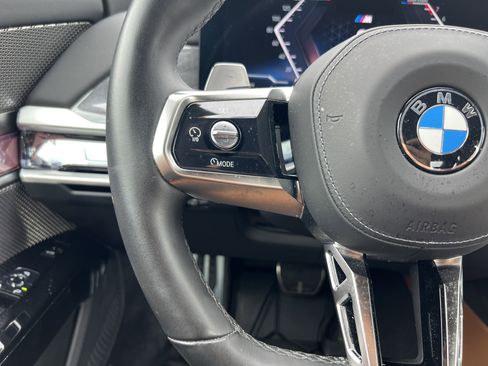 Used 2024 BMW 740i RWD image 19