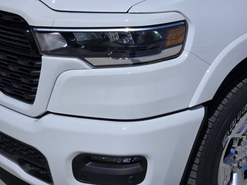 New 2026 RAM 1500 Lone Star AWD/4WD image 7