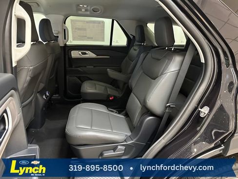 New 2026 Ford Explorer Active w/ Active Comfort Package AWD/4WD image 18