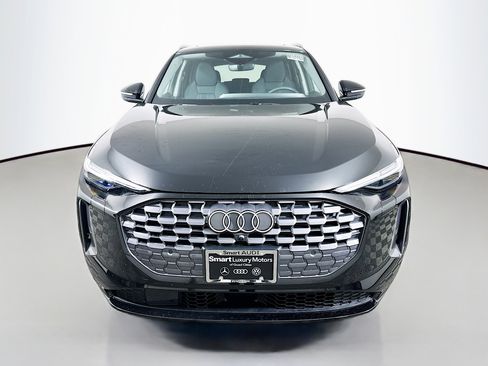 New 2025 Audi Q5 Premium Plus image 2