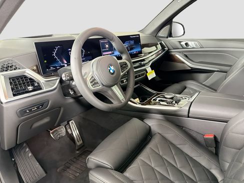 New 2026 BMW X5 xDrive40i w/ M Sport Package image 9