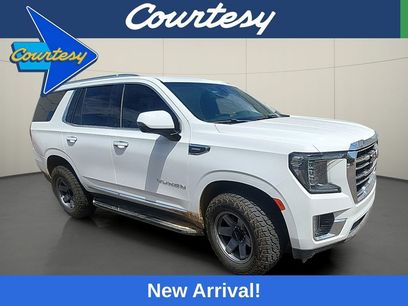Used 2021 GMC Yukon SLT w/ SLT Premium Package