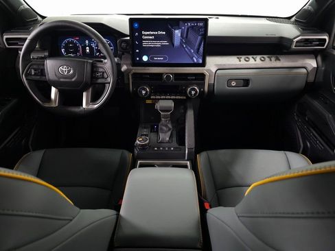 Used 2024 Toyota Tacoma Trailhunter image 16