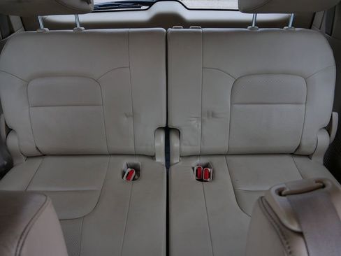 Used 2015 Toyota Land Cruiser image 47