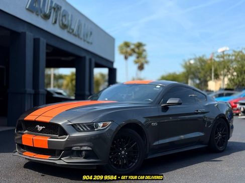 Used 2017 Ford Mustang GT RWD image 1