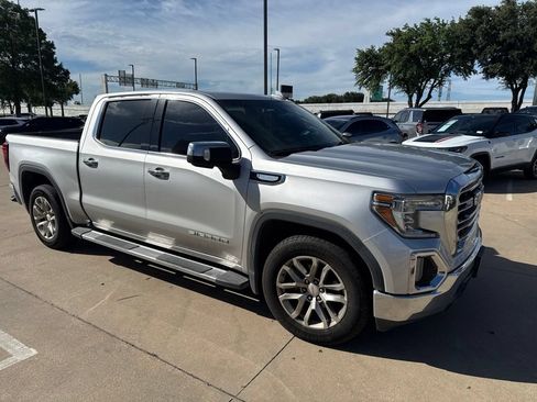 Used 2019 GMC Sierra 1500 SLT RWD image 3