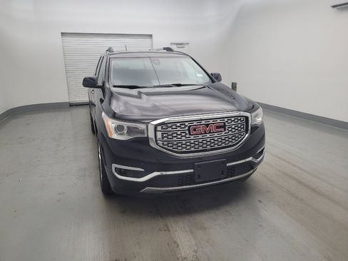 Used 2017 GMC Acadia Denali w/ Technology Package AWD/4WD image 14