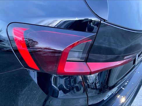 Certified 2025 BMW X1 xDrive28i w/ Convenience Package image 27