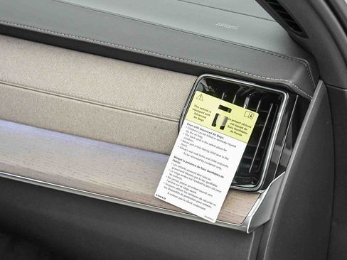 New 2026 Volvo XC90 T8 Ultra w/ Protection Package Premier image 17