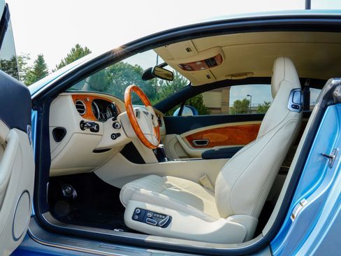 Used 2012 Bentley Continental GT AWD/4WD image 11