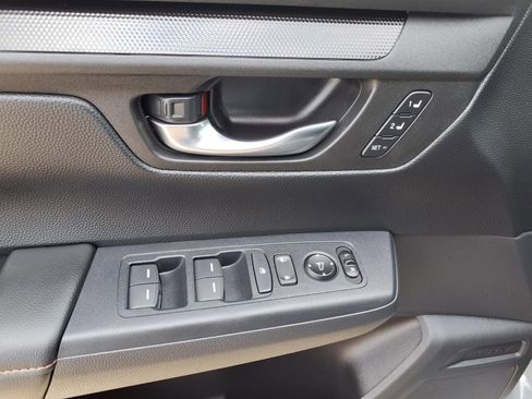 Used 2025 Honda CR-V Sport-L image 23