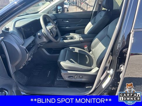 Used 2025 Nissan Murano SV FWD image 9