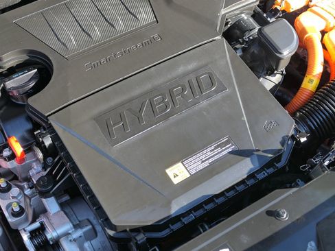 Certified 2025 Kia Niro EX image 29