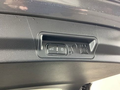 New 2026 Ford Explorer Active w/ Active Comfort Package image 32