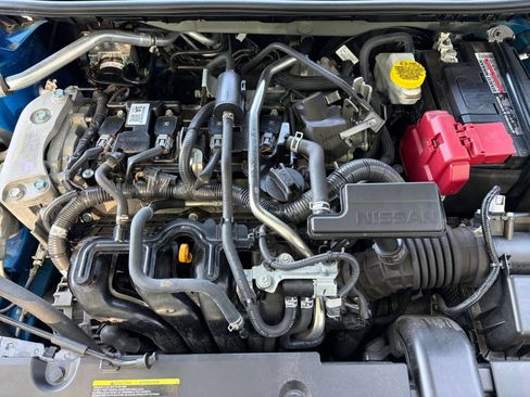Used 2025 Nissan Sentra SV FWD image 30