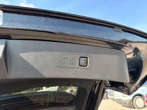 Used 2020 Lincoln Corsair Reserve w/ Equipment Group 201A AWD/4WD image 7