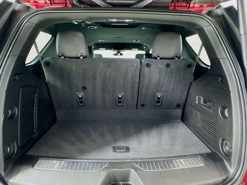 Used 2022 Chevrolet Tahoe Z71 w/ Z71 Off-Road Package image 27