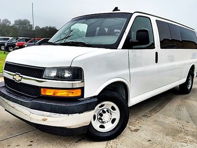 Used 2018 Chevrolet Express 3500 LT w/ LT Preferred Equipment Group